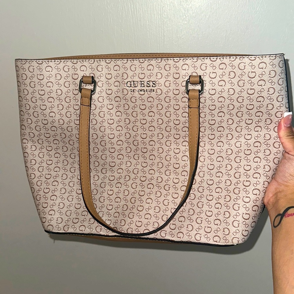 Guess Purse with Matching Wristlet